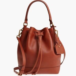 Elegant Brown Leather Shoulder Bag